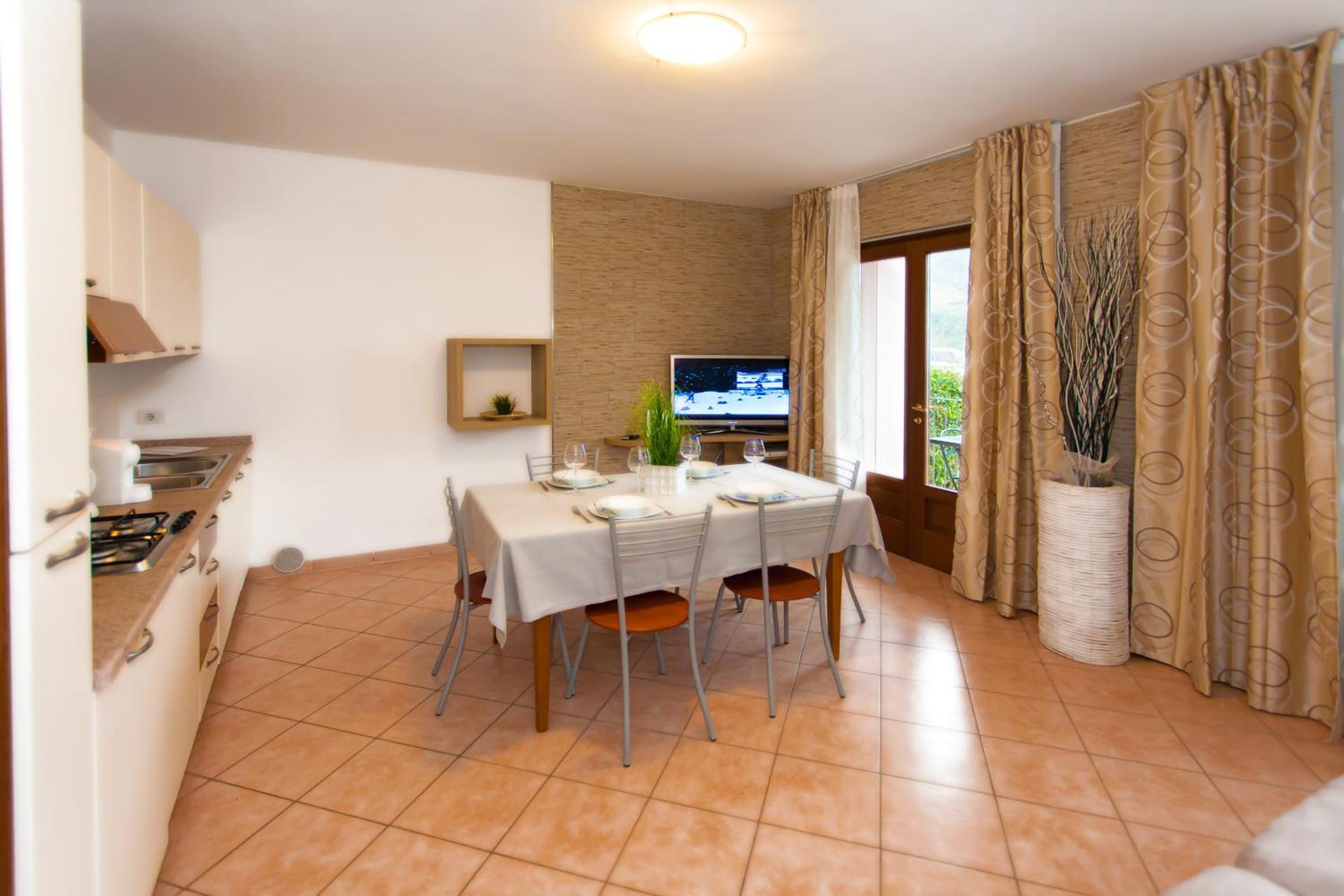 Residence Delle Rose Tremosine Exterior foto